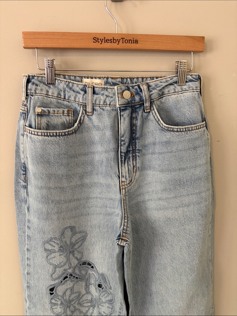 Anthropologie Pilcro Austyn High Rise Wide Leg Embroidered Jeans Sz 28 NEW - Picture 6 of 15